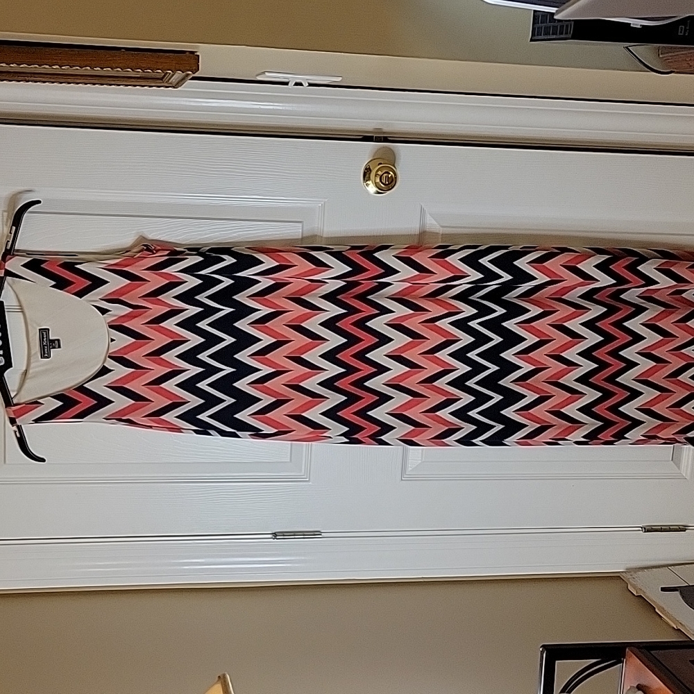 Jessica Howard Dress Sleeveless Large Chevron Navy Pink Ivory Maxi